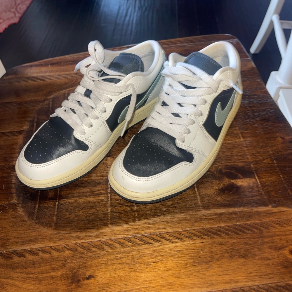 Jordan Women's Black and White Sneakers